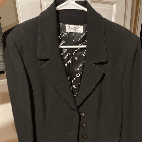 Complice suit and skirt, black, size US small - Picture 3 of 16